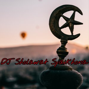 Dengarkan Sholawat Syaikhona Remix lagu dari M K WAFA dengan lirik
