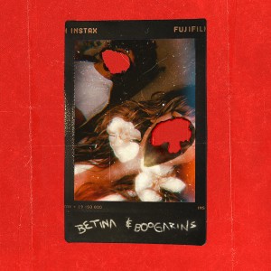 收聽Betina Astral的Polaroids歌詞歌曲