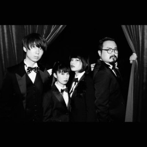 收聽極品下流少女。的muku na kisetsu歌詞歌曲