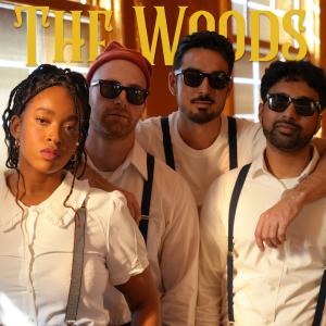 收聽The Woods的Caught In The Woods (feat. ditty)歌詞歌曲