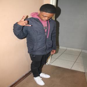 ดาวน์โหลดและฟังเพลง Lone Narrow (Explicit) พร้อมเนื้อเพลงจาก CJay King At This