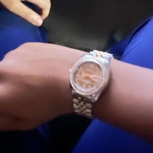 收聽Buckyy的Summer time (feat. rjturnt) (Explicit)歌詞歌曲