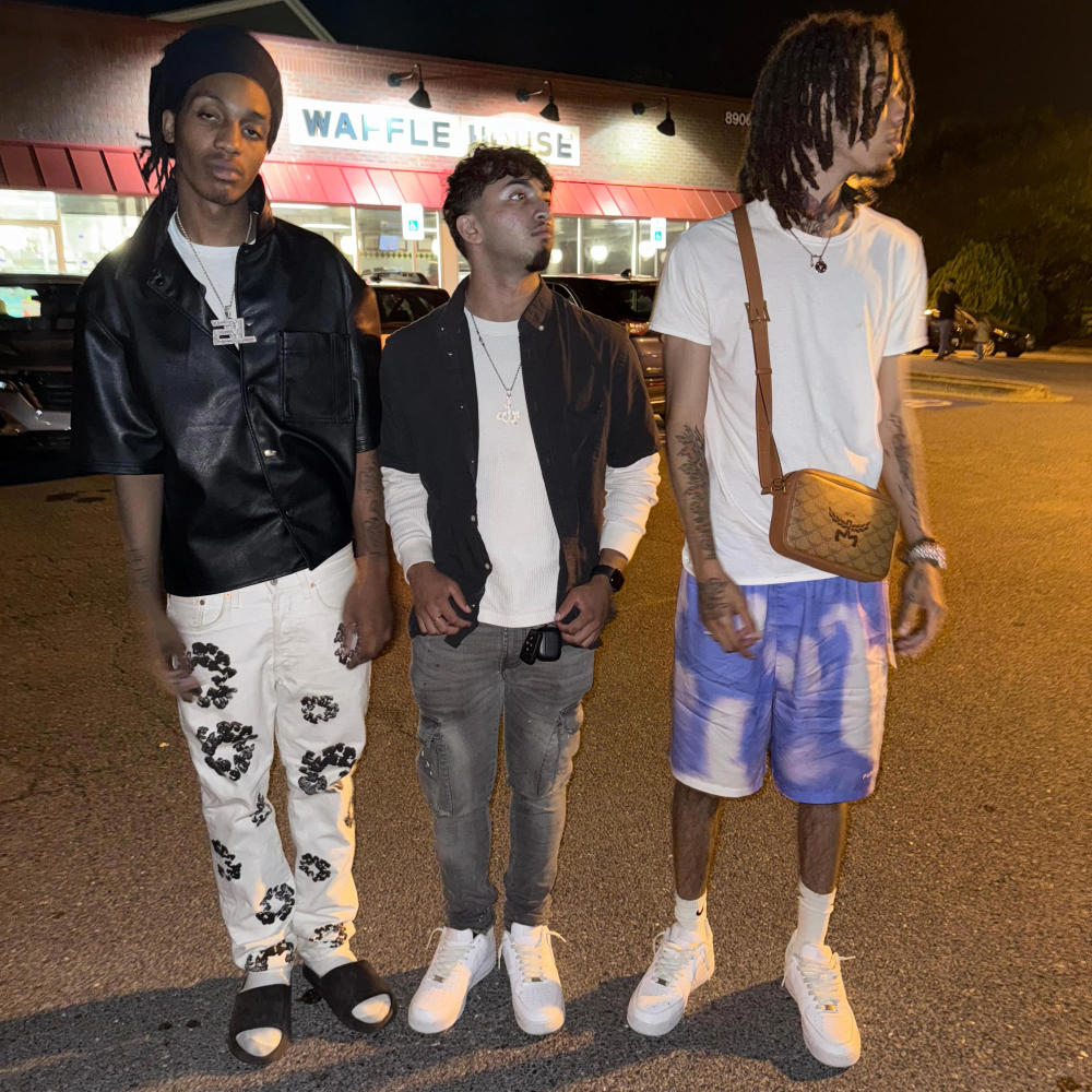 Bronco (Explicit)