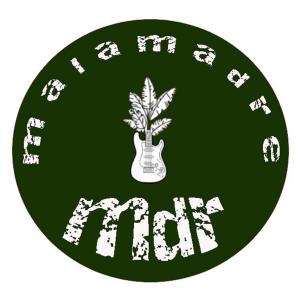 Listen to Mariposas song with lyrics from Malamadre