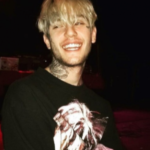 ดาวน์โหลดและฟังเพลง Tribute to Lil Peep (prod. by Apes) พร้อมเนื้อเพลงจาก Felter