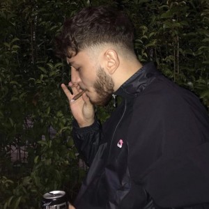 Listen to TÜM İŞİN ÖZETİ MONEY song with lyrics from Kaiser