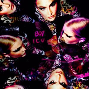 Dengarkan lagu Boy I C U nyanyian Mikaela Stenmo dengan lirik