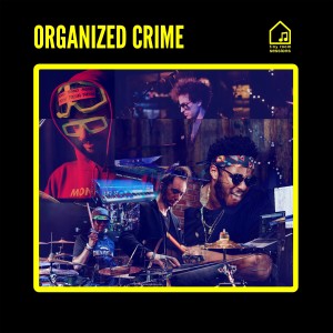 ดาวน์โหลดและฟังเพลง Organized Crime พร้อมเนื้อเพลงจาก Greg Spero