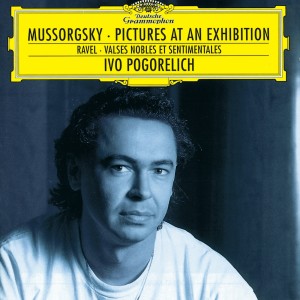 收聽Ivo Pogorelich的Promenade. Allegro giusto, nel modo rustico, senza allegrezza, ma poco sostenuto - attacca歌詞歌曲