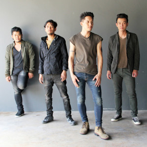 收聽Potato的ที่ของคนกล้า (เพลงประกอบโฆษณา โค้ก มิวสิค อวอร์ด)歌詞歌曲