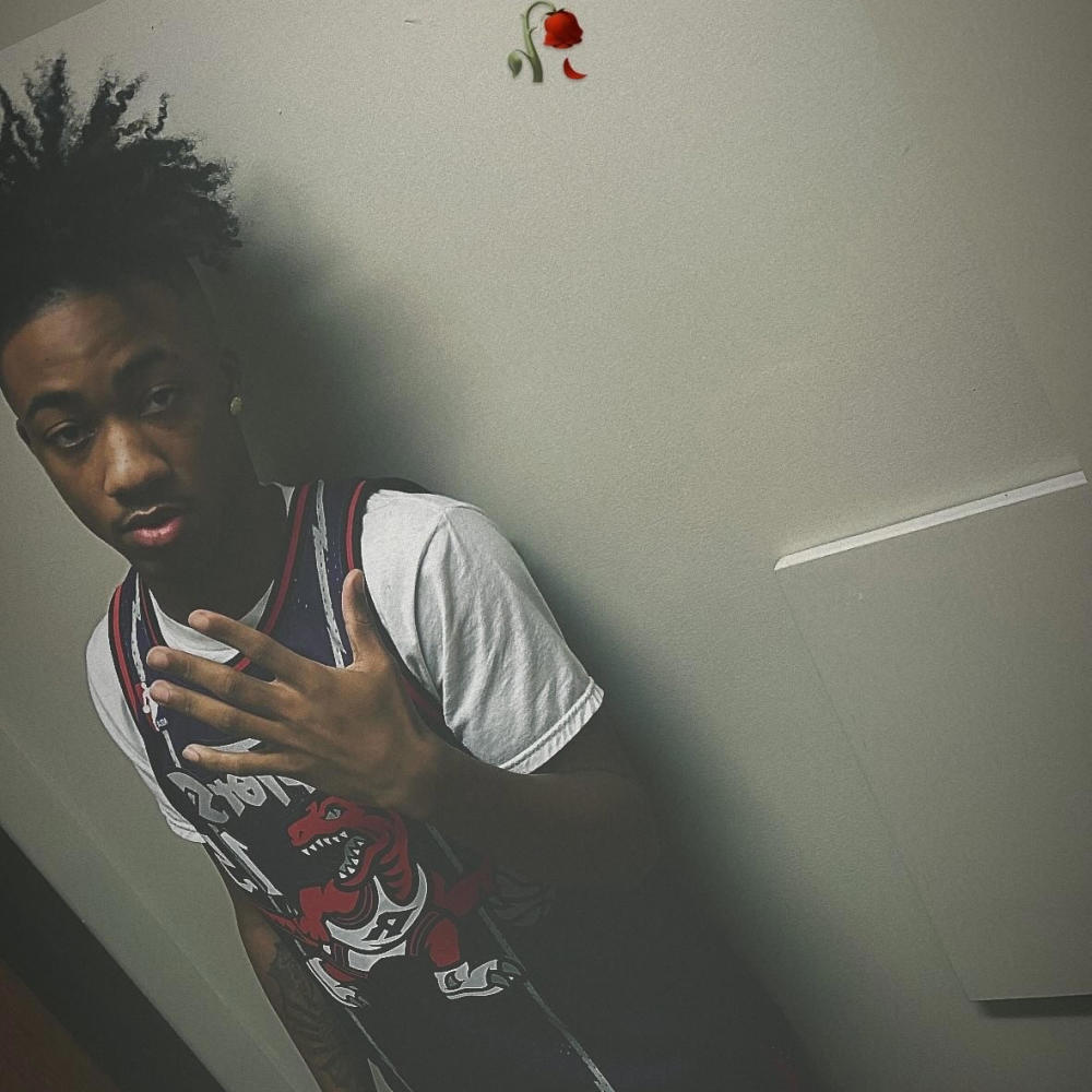 5or5 (feat. SME L05) (Explicit)