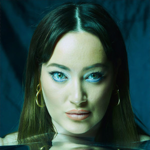 Listen to Sedna song with lyrics from AVIAJA