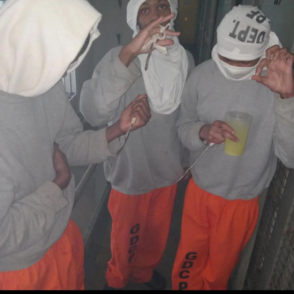 **** all you niggas!!! (Explicit)