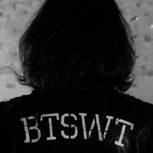 Dengarkan Control lagu dari Bitter:Sweet dengan lirik