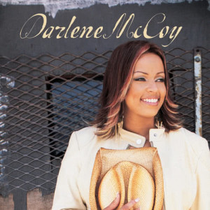 ดาวน์โหลดและฟังเพลง Fallen In Love พร้อมเนื้อเพลงจาก Darlene McCoy