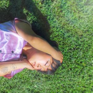 ดาวน์โหลดและฟังเพลง the ** song (Explicit) พร้อมเนื้อเพลงจาก Jenny Kwon