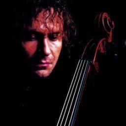 收聽Alexander Kniazev的Bach, JS : Cello Suite No.6 in D major BWV1012 : III Courante歌詞歌曲
