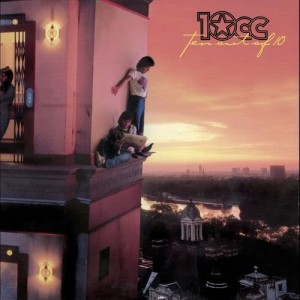 ดาวน์โหลดและฟังเพลง Lying Here With You พร้อมเนื้อเพลงจาก 10cc