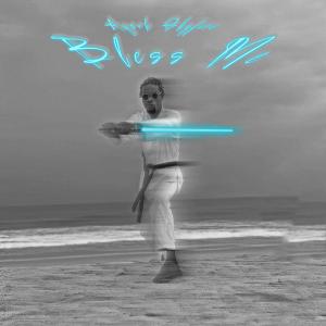 收聽Ayorh的Bless me歌詞歌曲