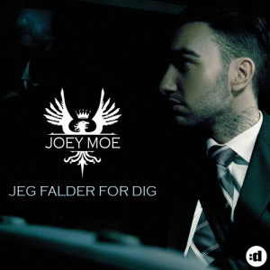 ดาวน์โหลดและฟังเพลง Jeg Falder For Dig (Extended) พร้อมเนื้อเพลงจาก Joey Moe
