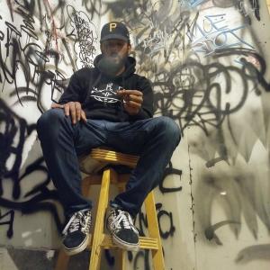 收聽BEEF!的coupleCAPS (Explicit)歌詞歌曲