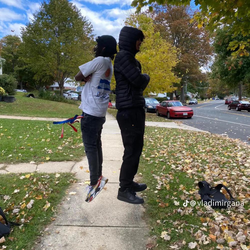 Double dutch it! (feat. Mira!) (Explicit)