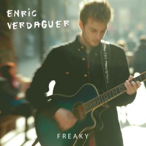 ดาวน์โหลดและฟังเพลง Freaky พร้อมเนื้อเพลงจาก Enric Verdaguer