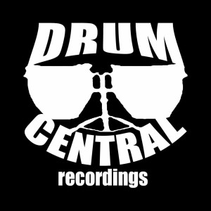 Listen to Beat On The Drums (Instrumental Mix) song with lyrics from Benny Blazin