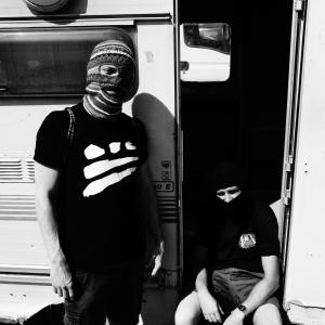 Imi Lájt的專輯Ajtók (feat. csnts & Slimface)