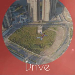 收听Clarisse的Drive歌词歌曲