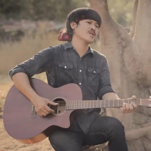 收听แจ๊ค ลูกอีสาน的คนของใจ (Acoustic Version)歌词歌曲