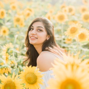 Listen to Keramik Jepang song with lyrics from Aicha