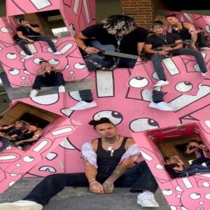 default playlist img