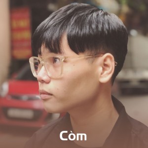 Com的專輯Lâu Phai