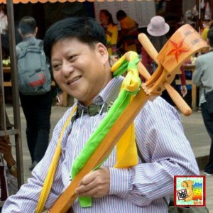 收聽老驥的你怎麼說 (cover: 新時代輕音樂團) (其他)歌詞歌曲