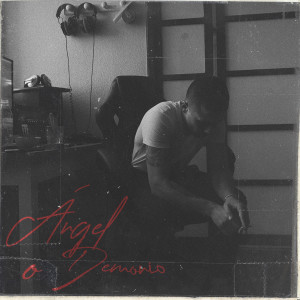 Dengarkan Ángel o Demonio lagu dari H Roto dengan lirik