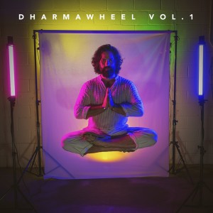 收聽Dharmanand的Om Mani Padme Hum歌詞歌曲