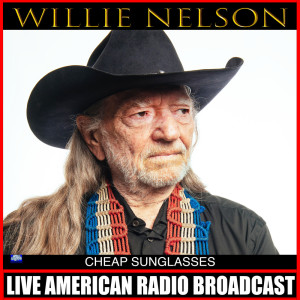 Dengarkan On The Road Again (Live) lagu dari Willie Nelson dengan lirik