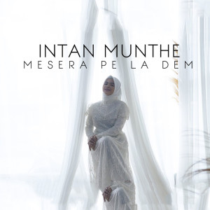 Listen to Mesera Pe Ladem song with lyrics from Intan Ginting