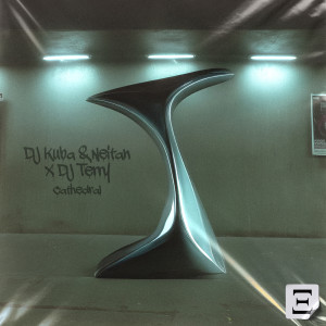 Dengarkan lagu Cathedral (Extended Mix) nyanyian DJ Kuba dengan lirik