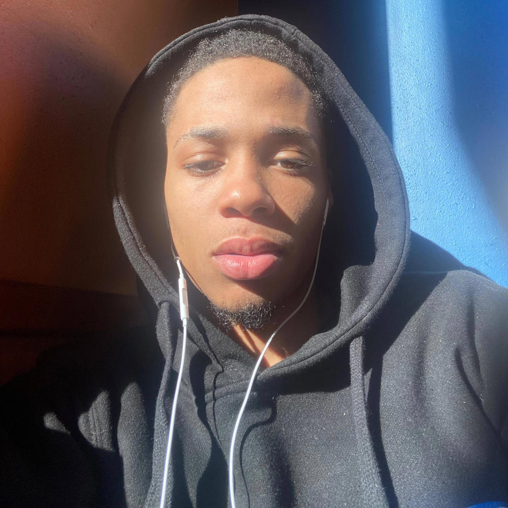 Love me (Explicit)