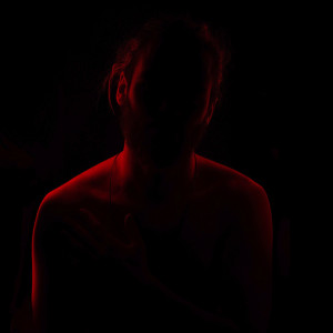 收聽Besomorph的Fear in My Eyes (Explicit)歌詞歌曲