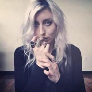 Lingua Ignota ดาวน์โหลดและฟังเพลงฮิตจาก Lingua Ignota