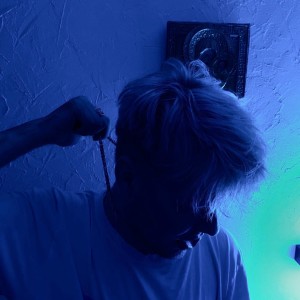 Listen to Звезда упала song with lyrics from дарума