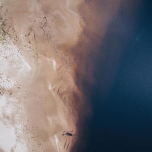 收听Relaxing Music的Music for Better Mood歌词歌曲