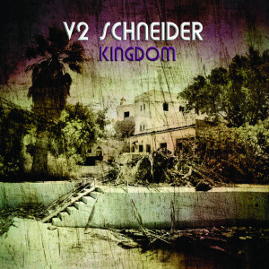 ดาวน์โหลดและฟังเพลง The Forbidden Kiss พร้อมเนื้อเพลงจาก V2 Schneider