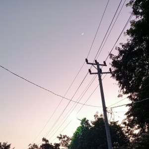 ดาวน์โหลดและฟังเพลง At My Worst พร้อมเนื้อเพลงจาก Ube