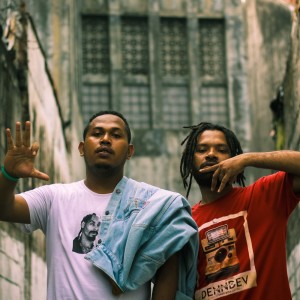 Listen to "hustle" song with lyrics from RHYME-ON
