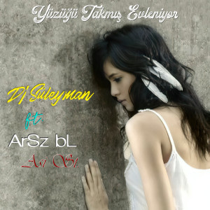 收听DJ Süleyman的Yüzüğü Takmış Evleniyor歌词歌曲