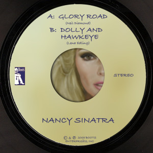 ดาวน์โหลดและฟังเพลง Glory Road พร้อมเนื้อเพลงจาก Nancy Sinatra